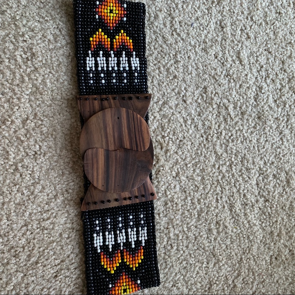 Beaded stretch waist belt